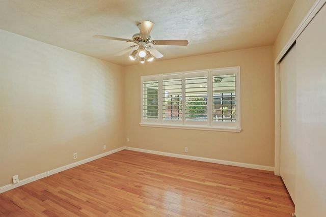 6796 E Woodward Ave, Manteca, CA 95337