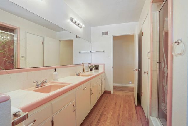 6796 E Woodward Ave, Manteca, CA 95337