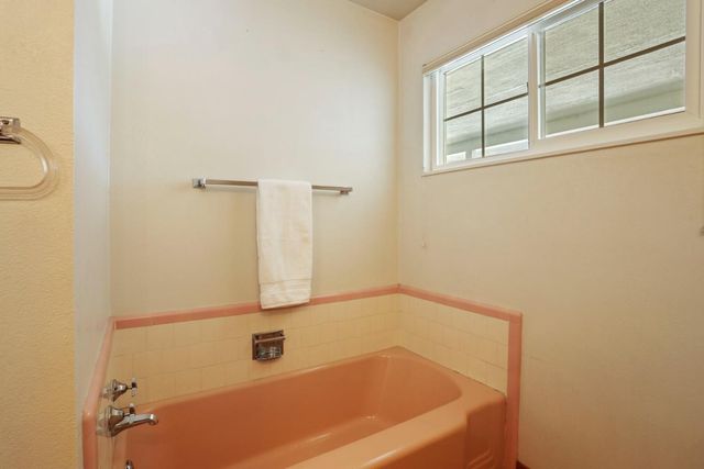 6796 E Woodward Ave, Manteca, CA 95337