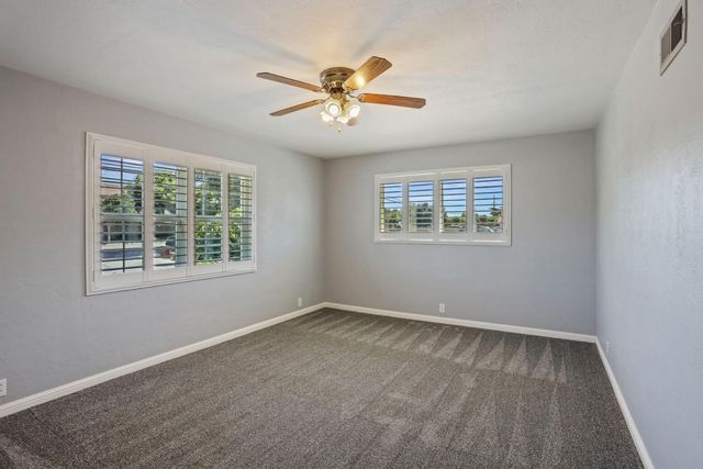 6796 E Woodward Ave, Manteca, CA 95337