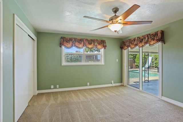 6796 E Woodward Ave, Manteca, CA 95337