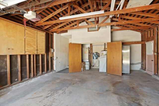 6796 E Woodward Ave, Manteca, CA 95337