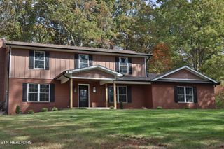 516 Golden Harvest Rd, Knoxville, TN 37934