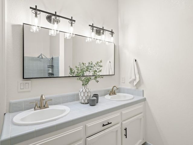 2386 Polson Avenue, Clovis, CA 93611