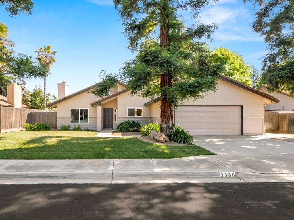 2386 Polson Avenue, Clovis, CA 93611