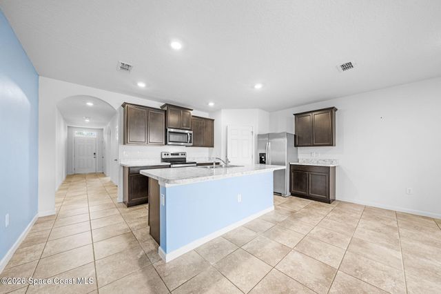 549 Lafayette Street SW, Palm Bay, FL 32908
