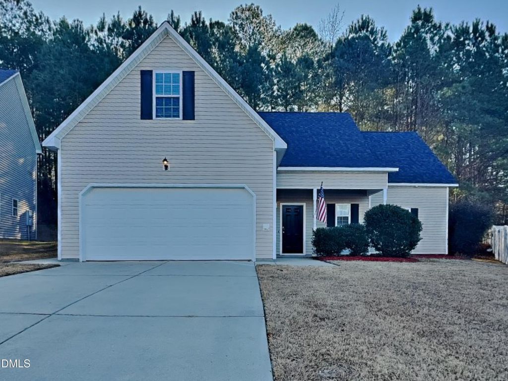 633 Prickly Pear Drive, Fuquay Varina, NC 27526
