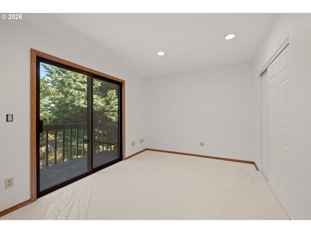 7406 Sw BAYBERRY Dr, Beaverton, OR 97007
