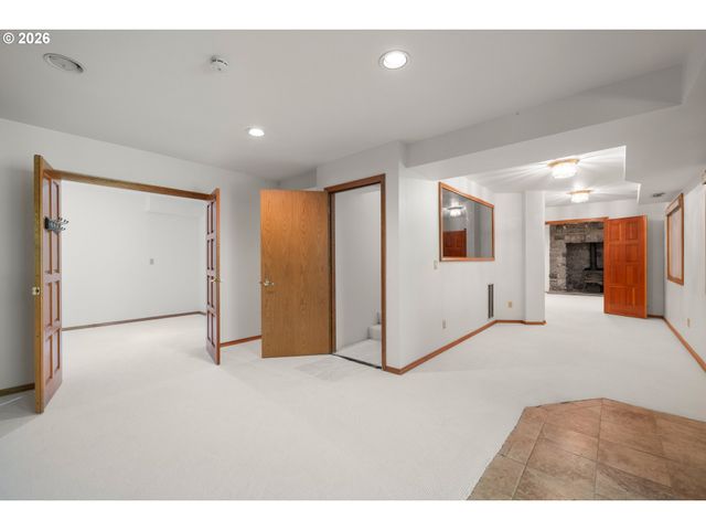 7406 Sw BAYBERRY Dr, Beaverton, OR 97007