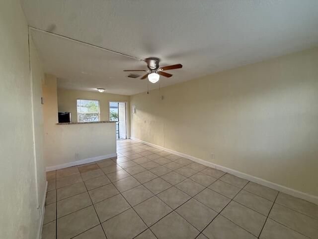 1913 Division Avenue, West Palm Beach, FL 33407