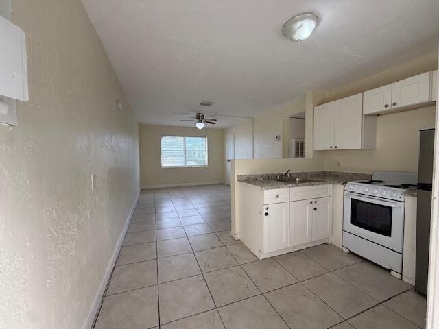 1913 Division Avenue, West Palm Beach, FL 33407