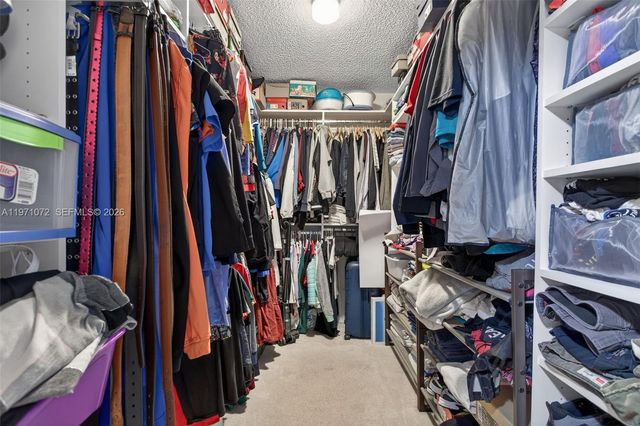 802 NW 79th Ter, Plantation, FL 33324