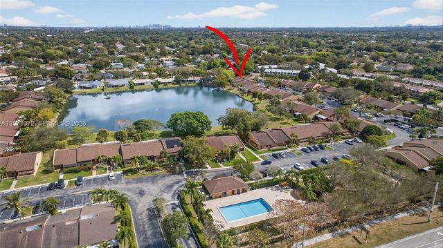 802 NW 79th Ter, Plantation, FL 33324