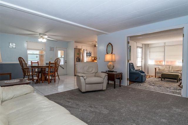 7880 54TH AVENUE N 106, St Petersburg, FL 33709