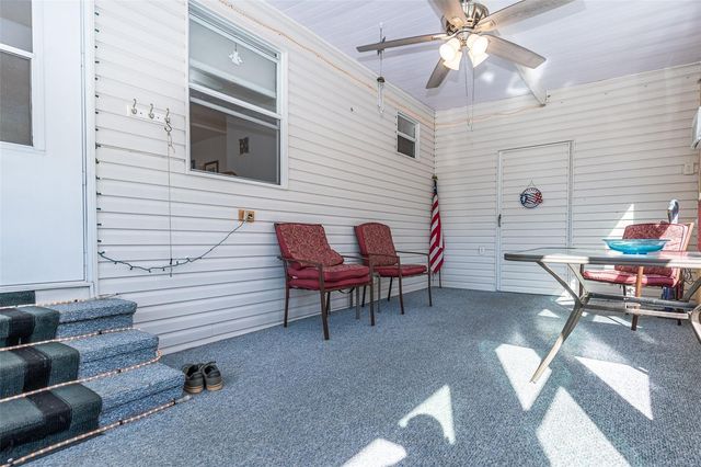 7880 54TH AVENUE N 106, St Petersburg, FL 33709