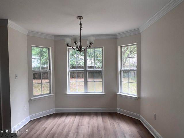 1620 Porpoise Street, Ocean Springs, MS 39564