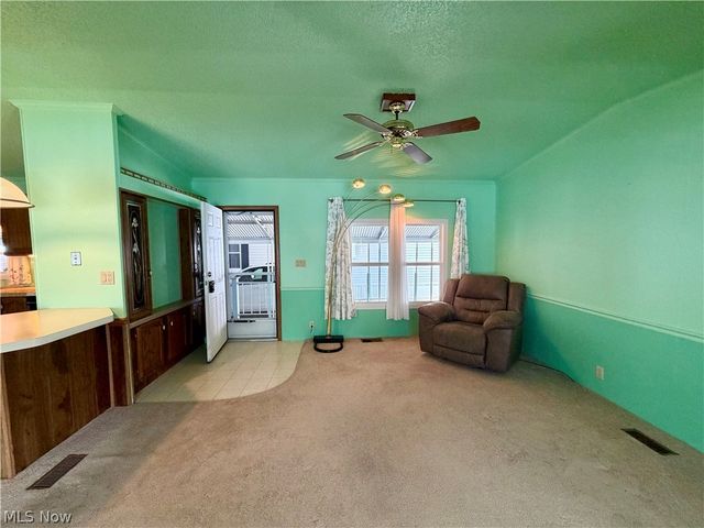 28 Wilpark Drive, Akron, OH 44312
