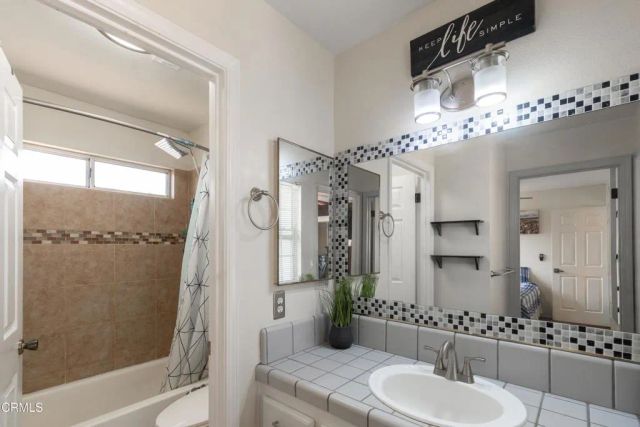 3700 Tracey Court, Bakersfield, CA 93311