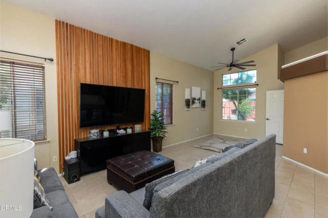 3700 Tracey Court, Bakersfield, CA 93311