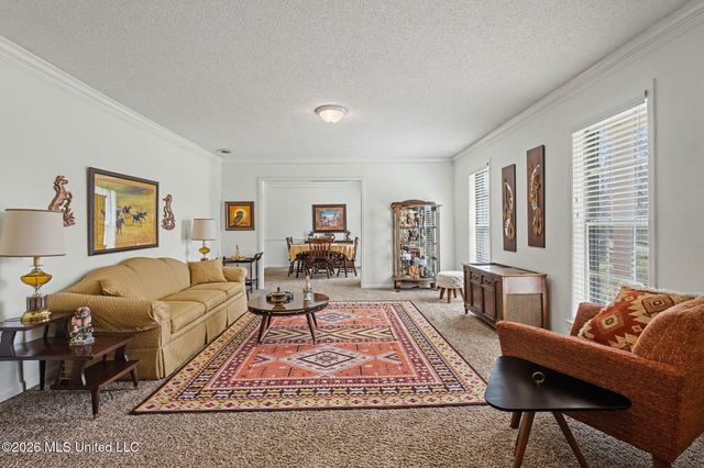 5600 Rolling Hills Drive, Olive Branch, MS 38654