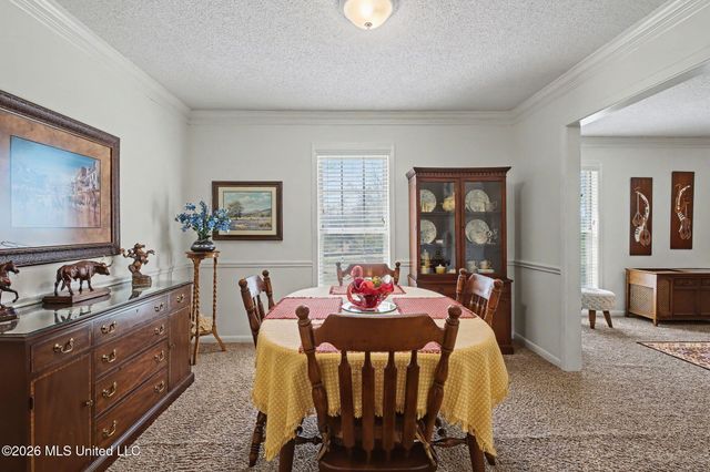 5600 Rolling Hills Drive, Olive Branch, MS 38654