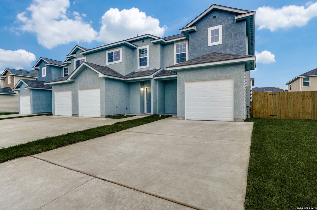 16910 Dancing Ava, Selma, TX 78154