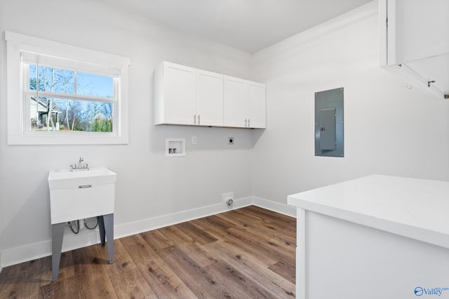 1649 Church Circle, Gadsden, AL 35901