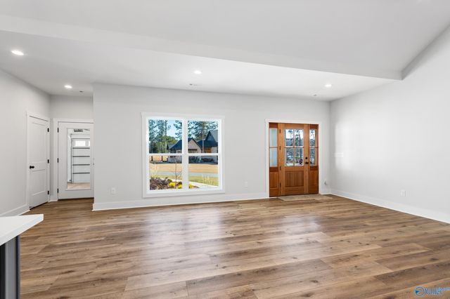 1649 Church Circle, Gadsden, AL 35901