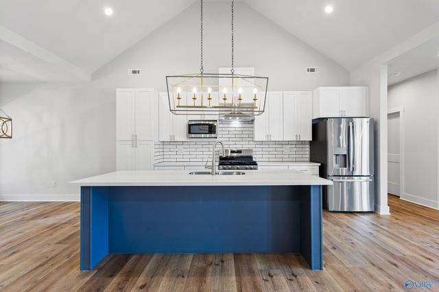 1649 Church Circle, Gadsden, AL 35901