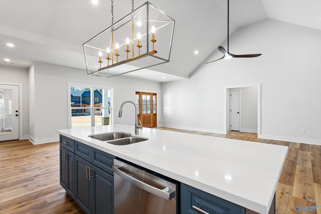 1649 Church Circle, Gadsden, AL 35901