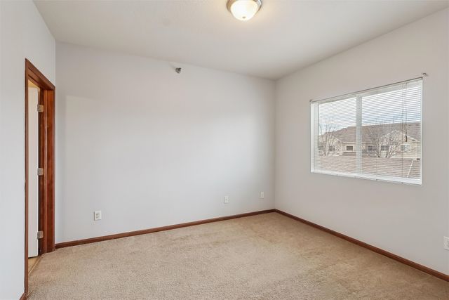 1825 SW White Birch Circle 16, Ankeny, IA 50023