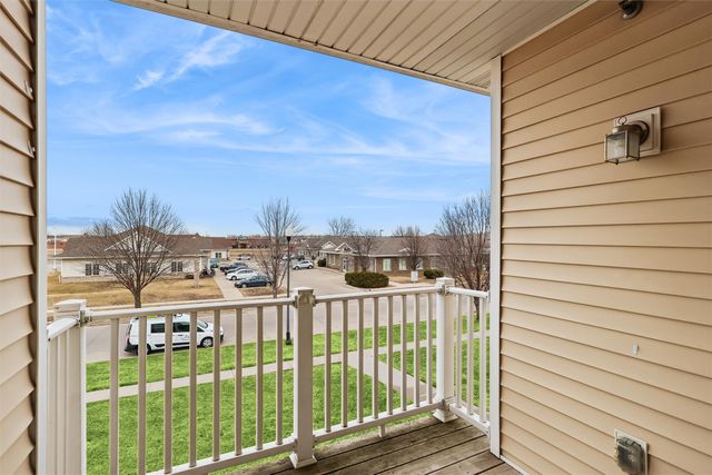 1825 SW White Birch Circle 16, Ankeny, IA 50023