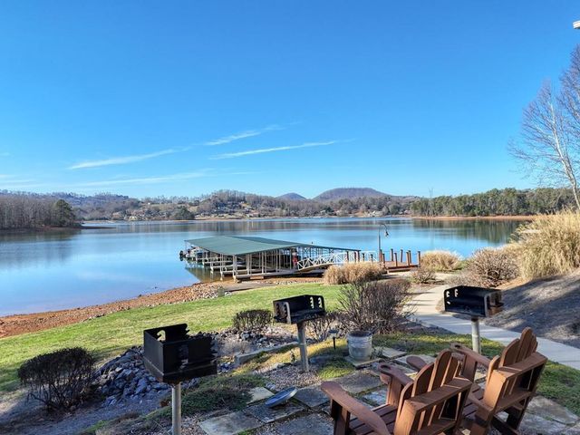 1401 Lakeside Rd., Hiawassee, GA 30546