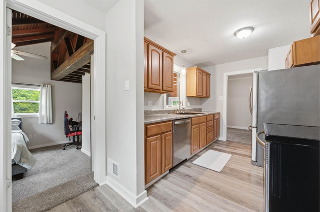 350 N Hillcrest, Wichita, KS 67208