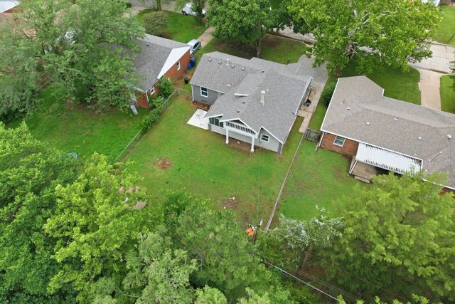 350 N Hillcrest, Wichita, KS 67208