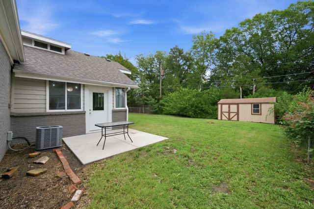 350 N Hillcrest, Wichita, KS 67208