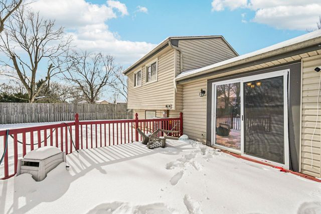 6726 Deepwood Court, Reynoldsburg, OH 43068