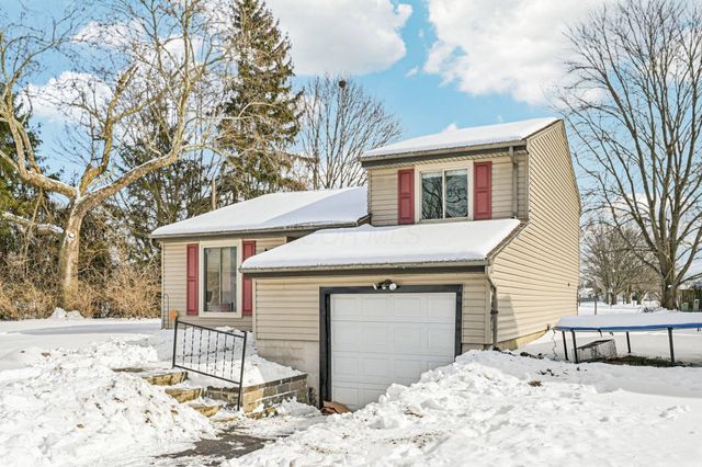 6726 Deepwood Court, Reynoldsburg, OH 43068