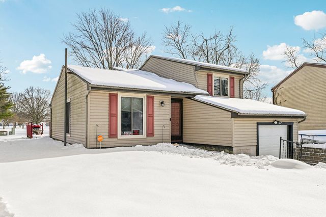 6726 Deepwood Court, Reynoldsburg, OH 43068