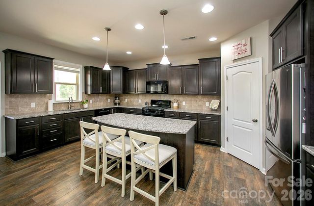 2673 Creekview Drive, Waxhaw, NC 28173