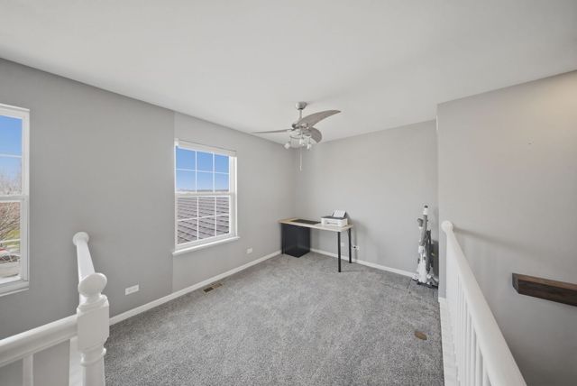 2547 Prairie Crossing Drive, Montgomery, IL 60538