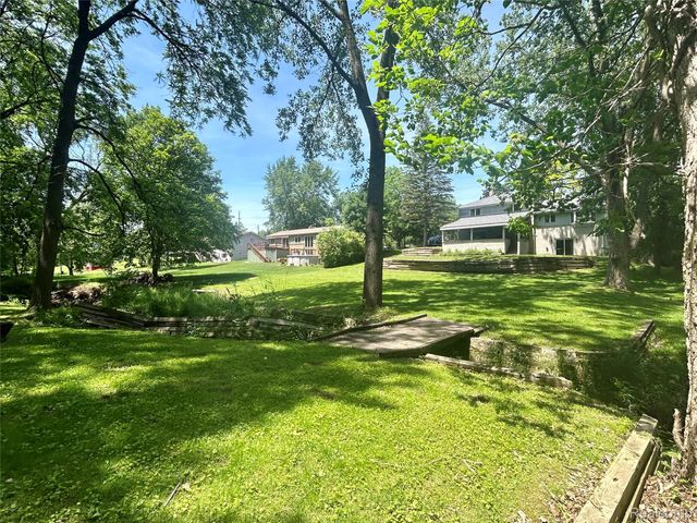 1457 W Avon Road, Rochester Hills, MI 48309