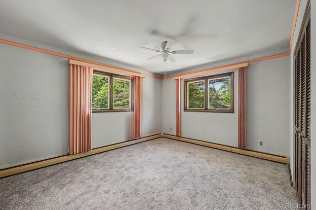 1457 W Avon Road, Rochester Hills, MI 48309