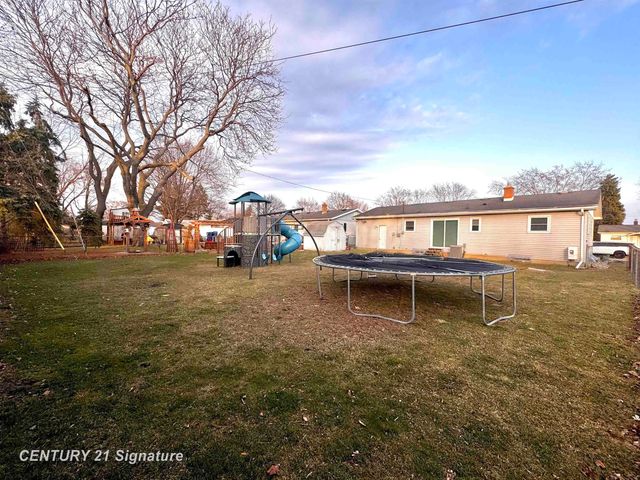 3805 Ventura Drive, Saginaw, MI 48604