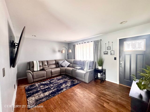 3805 Ventura Drive, Saginaw, MI 48604