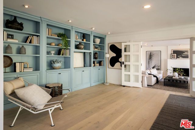 9315 Beverly Crest Drive, Los Angeles, CA 90210