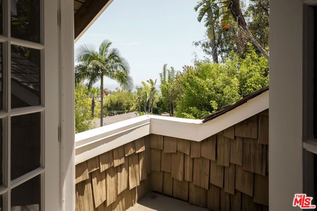 9315 Beverly Crest Drive, Los Angeles, CA 90210