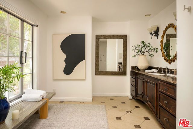 9315 Beverly Crest Drive, Los Angeles, CA 90210