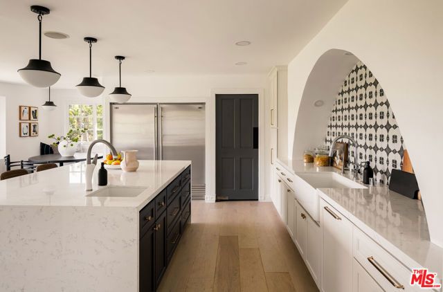 9315 Beverly Crest Drive, Los Angeles, CA 90210