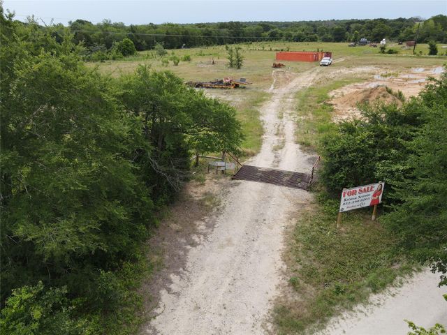 19046 County Road 124, Bedias, TX 77831